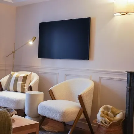 Apartament Elegance And Parisian Charm Tuileries