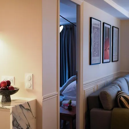 Appartement Elegance And Parisian Charm Tuileries