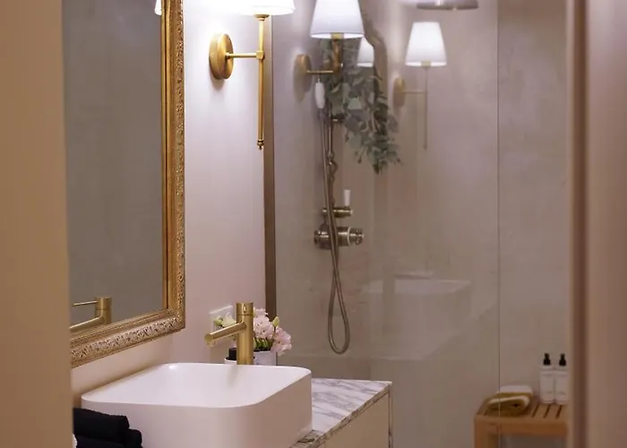 Elegance And Parisian Charm Tuileries *